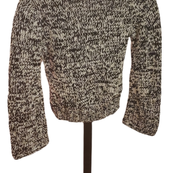 Sweater - Picture 3 of 5